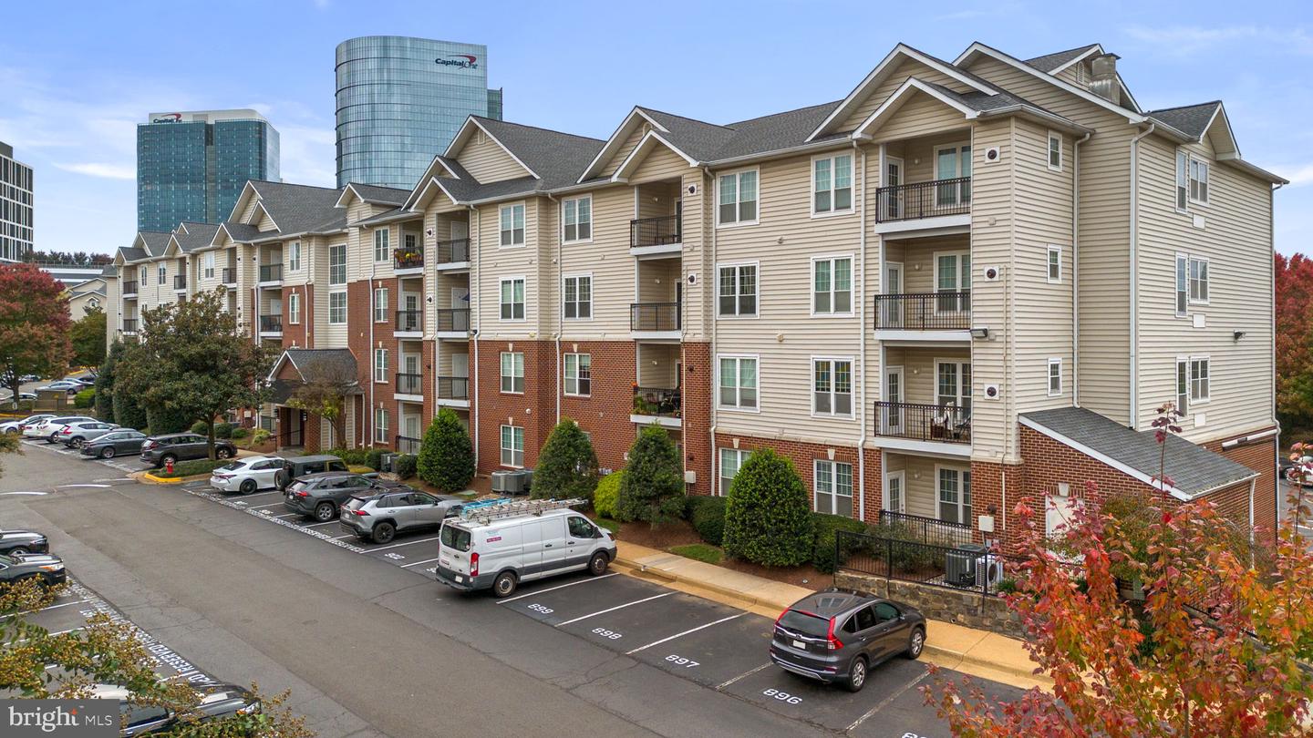 1570 SPRING GATE DR #7303, MCLEAN, Virginia 22102, 2 Bedrooms Bedrooms, ,2 BathroomsBathrooms,Residential,For sale,1570 SPRING GATE DR #7303,VAFX2277006 MLS # VAFX2277006 1570 SPRING GATE DR #7303, MCLEAN, Virginia 22102, 2 Bedrooms Bedrooms, ,2 BathroomsBathrooms,Residential,For sale,1570 SPRING GATE DR #7303,VAFX2277006 MLS # VAFX2277006