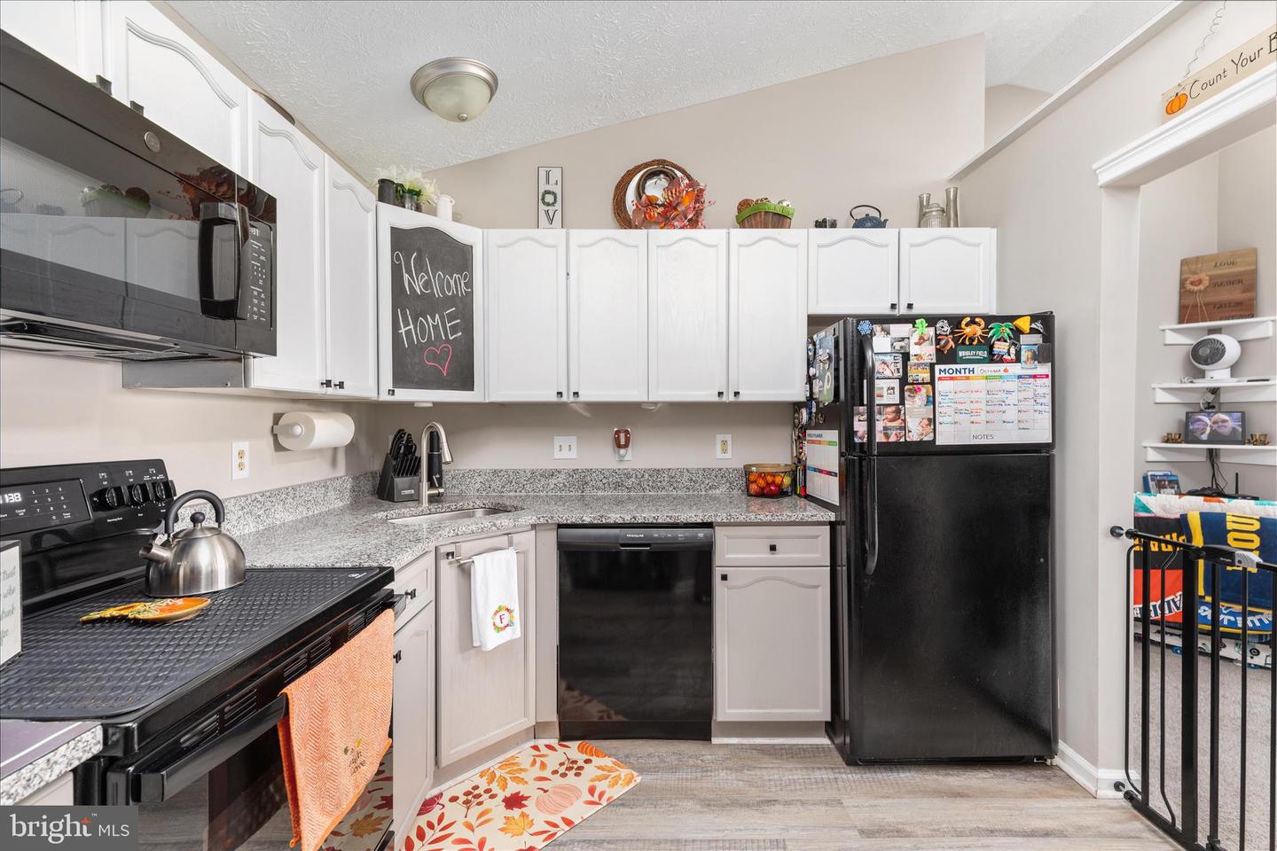 157 BROOKLAND TERRACE #11, WINCHESTER, Virginia 22602, 2 Bedrooms Bedrooms, ,2 BathroomsBathrooms,Residential,For sale,157 BROOKLAND TERRACE #11,VAFV2037772 MLS # VAFV2037772