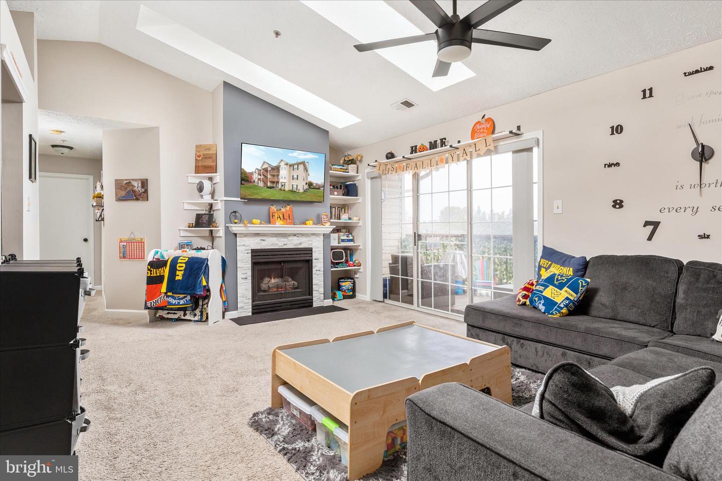 157 BROOKLAND TERRACE #11, WINCHESTER, Virginia 22602, 2 Bedrooms Bedrooms, ,2 BathroomsBathrooms,Residential,For sale,157 BROOKLAND TERRACE #11,VAFV2037772 MLS # VAFV2037772