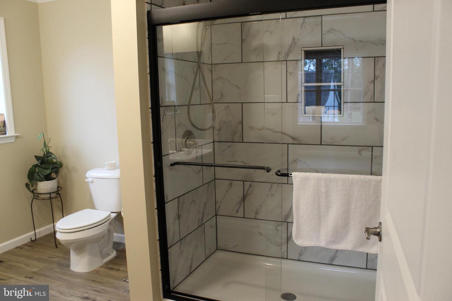 171 N MADISON ST, ORANGE, Virginia 22960, 3 Bedrooms Bedrooms, ,2 BathroomsBathrooms,Residential,For sale,171 N MADISON ST,VAOR2012712 MLS # VAOR2012712