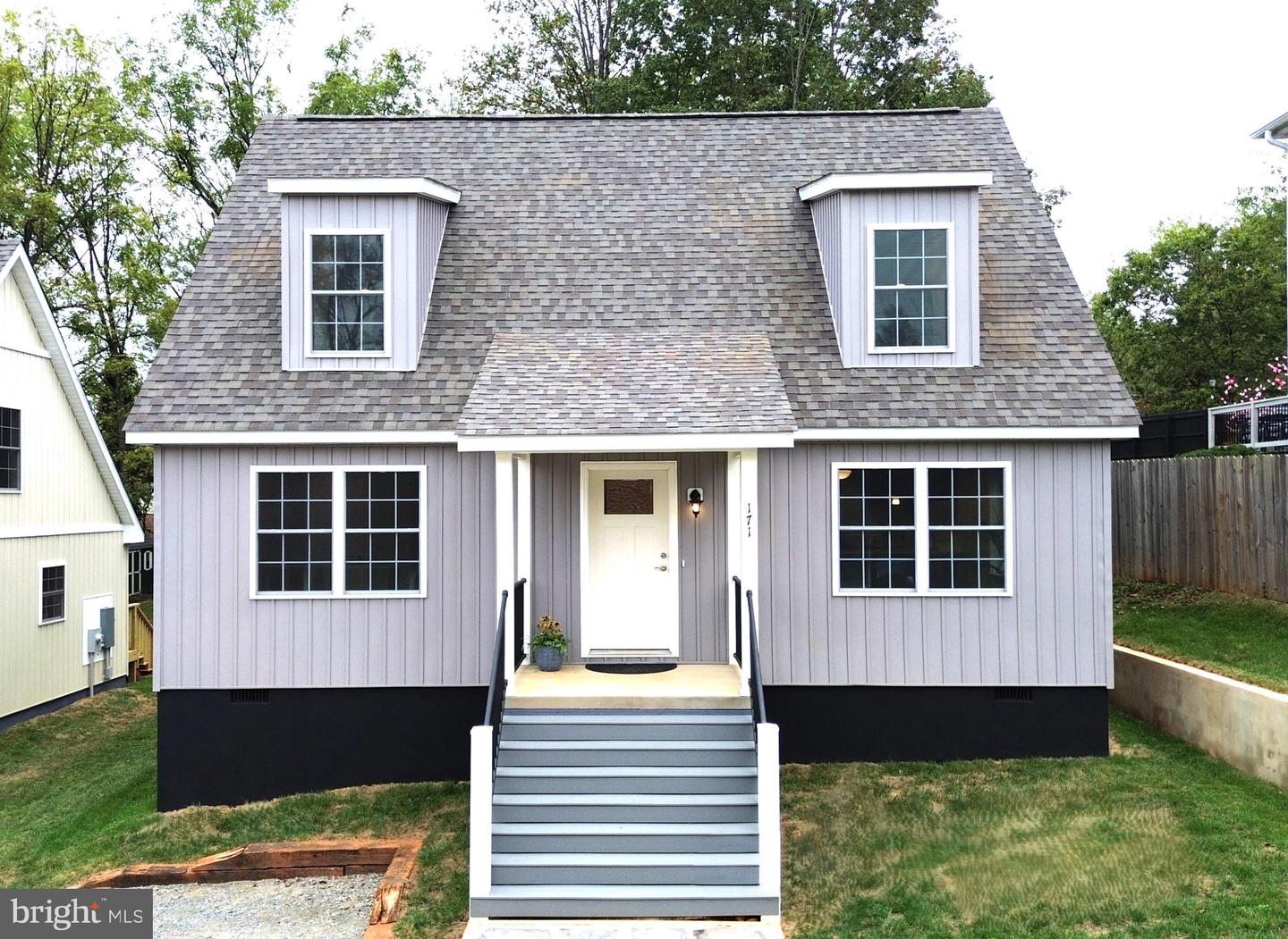 171 N MADISON ST, ORANGE, Virginia 22960, 3 Bedrooms Bedrooms, ,2 BathroomsBathrooms,Residential,For sale,171 N MADISON ST,VAOR2012712 MLS # VAOR2012712