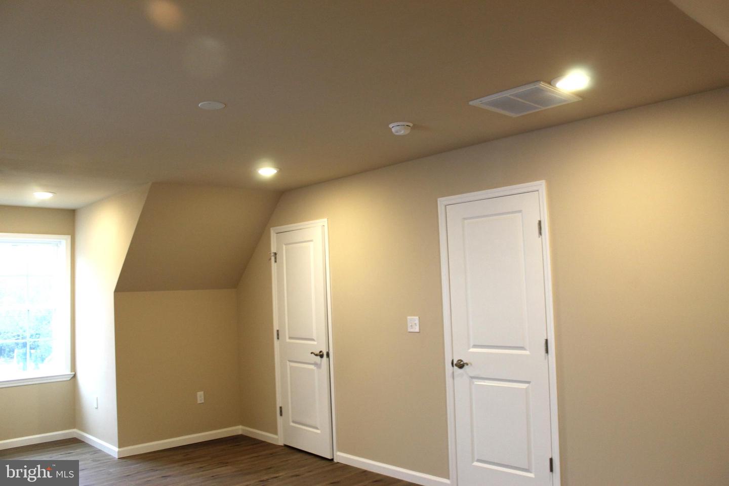 171 N MADISON ST, ORANGE, Virginia 22960, 3 Bedrooms Bedrooms, ,2 BathroomsBathrooms,Residential,For sale,171 N MADISON ST,VAOR2012712 MLS # VAOR2012712