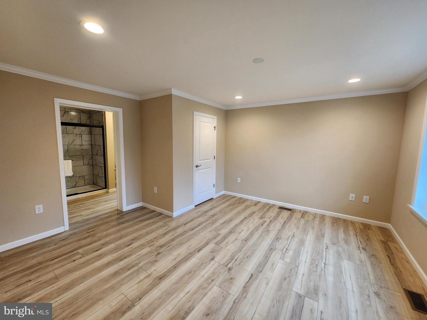 175 N MADISON ST, ORANGE, Virginia 22960, 2 Bedrooms Bedrooms, ,3 BathroomsBathrooms,Residential,For sale,175 N MADISON ST,VAOR2012716 MLS # VAOR2012716