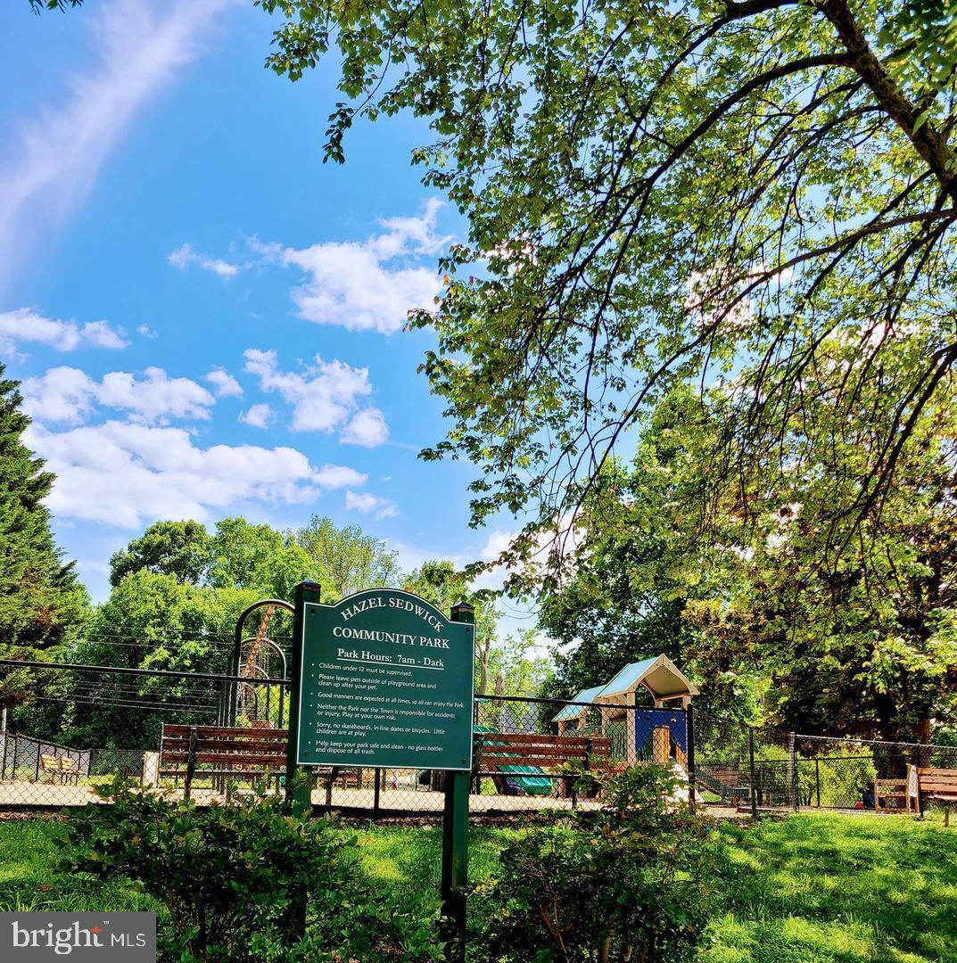 175 N MADISON ST, ORANGE, Virginia 22960, 2 Bedrooms Bedrooms, ,3 BathroomsBathrooms,Residential,For sale,175 N MADISON ST,VAOR2012716 MLS # VAOR2012716