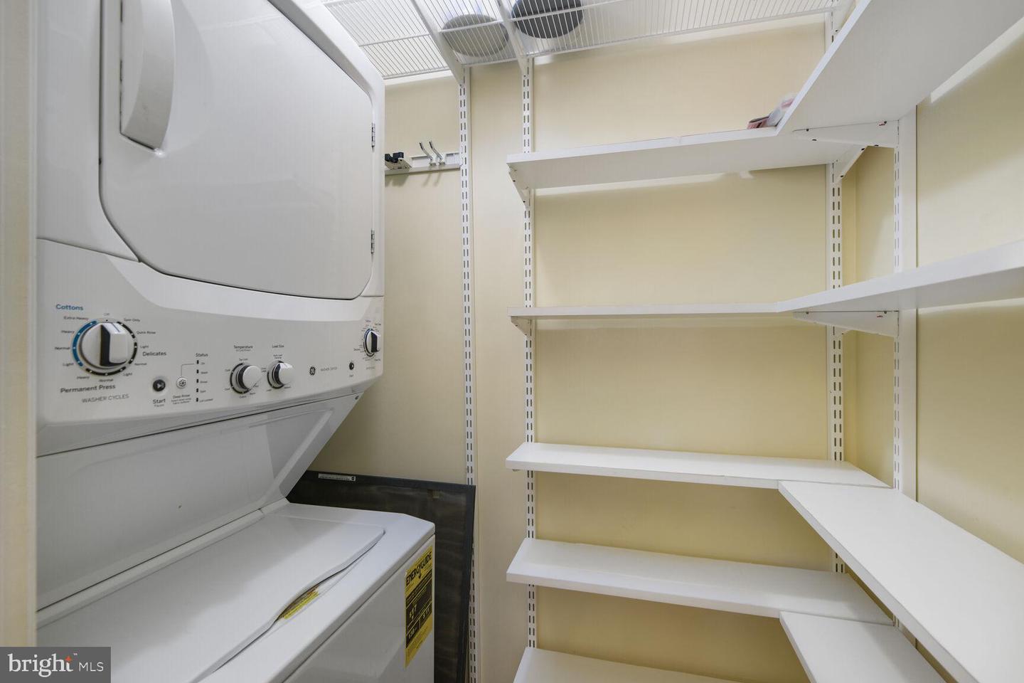 616 E ST NW #720, WASHINGTON, District Of Columbia 20004, 1 Bedroom Bedrooms, ,1 BathroomBathrooms,Residential,For sale,616 E ST NW #720,DCDC2229886 MLS # DCDC2229886 616 E ST NW #720, WASHINGTON, District Of Columbia 20004, 1 Bedroom Bedrooms, ,1 BathroomBathrooms,Residential,For sale,616 E ST NW #720,DCDC2229886 MLS # DCDC2229886