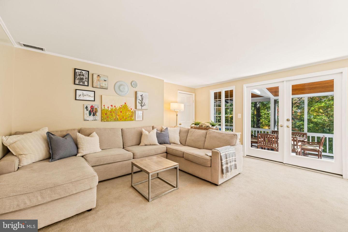 3203 CIRCLE HILL RD, ALEXANDRIA, Virginia 22305, 4 Bedrooms Bedrooms, 7 Rooms Rooms,2 BathroomsBathrooms,Residential,For sale,3203 CIRCLE HILL RD,VAAX2051364 MLS # VAAX2051364