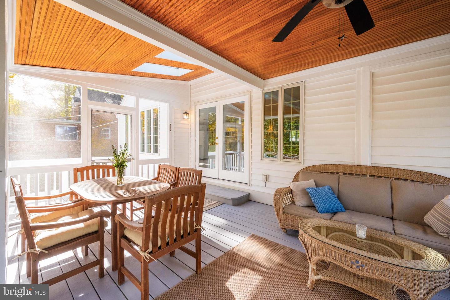 3203 CIRCLE HILL RD, ALEXANDRIA, Virginia 22305, 4 Bedrooms Bedrooms, 7 Rooms Rooms,2 BathroomsBathrooms,Residential,For sale,3203 CIRCLE HILL RD,VAAX2051364 MLS # VAAX2051364