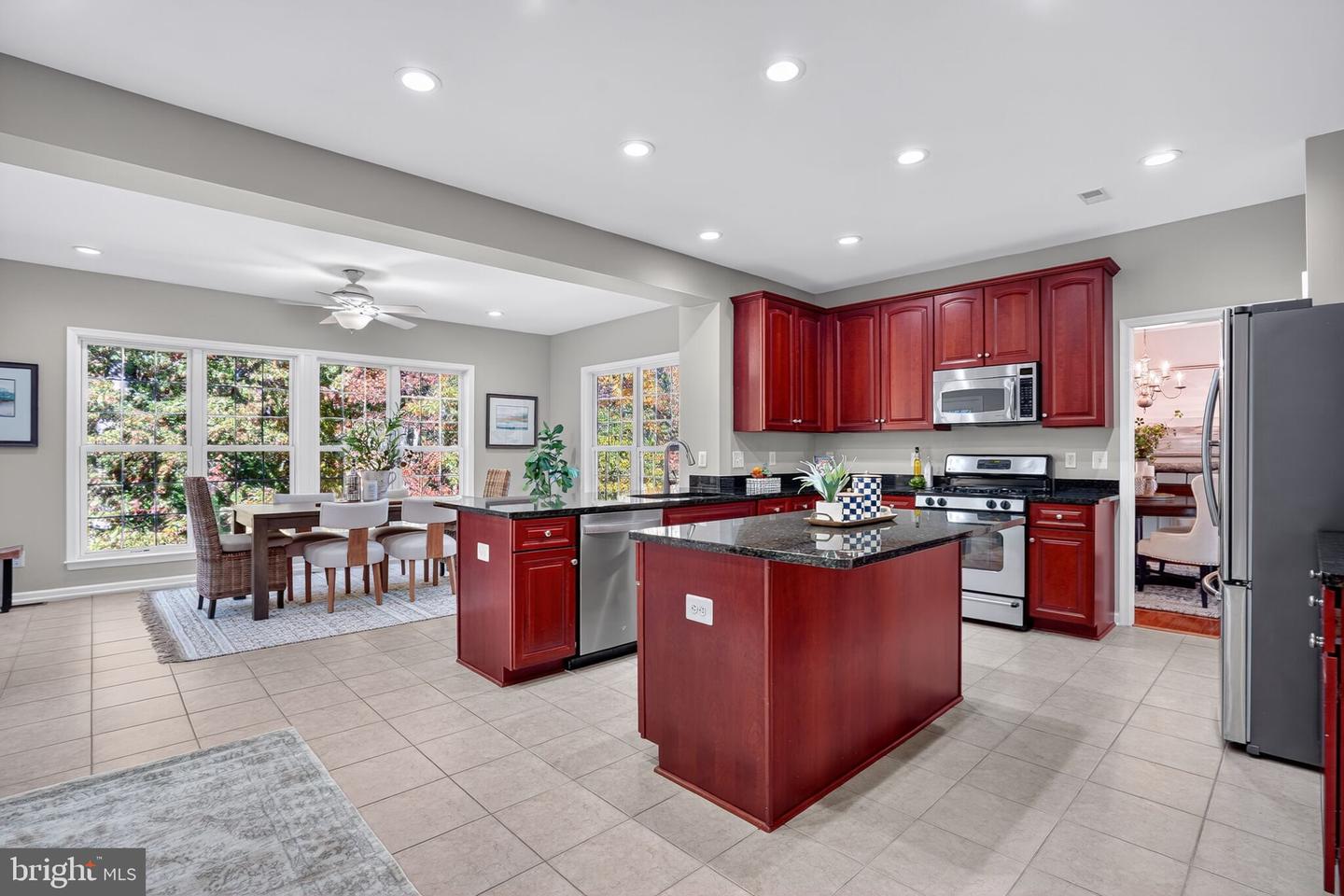 8846 WESTERN HEMLOCK WAY, LORTON, Virginia 22079, 4 Bedrooms Bedrooms, ,2 BathroomsBathrooms,Residential,For sale,8846 WESTERN HEMLOCK WAY,VAFX2277210 MLS # VAFX2277210