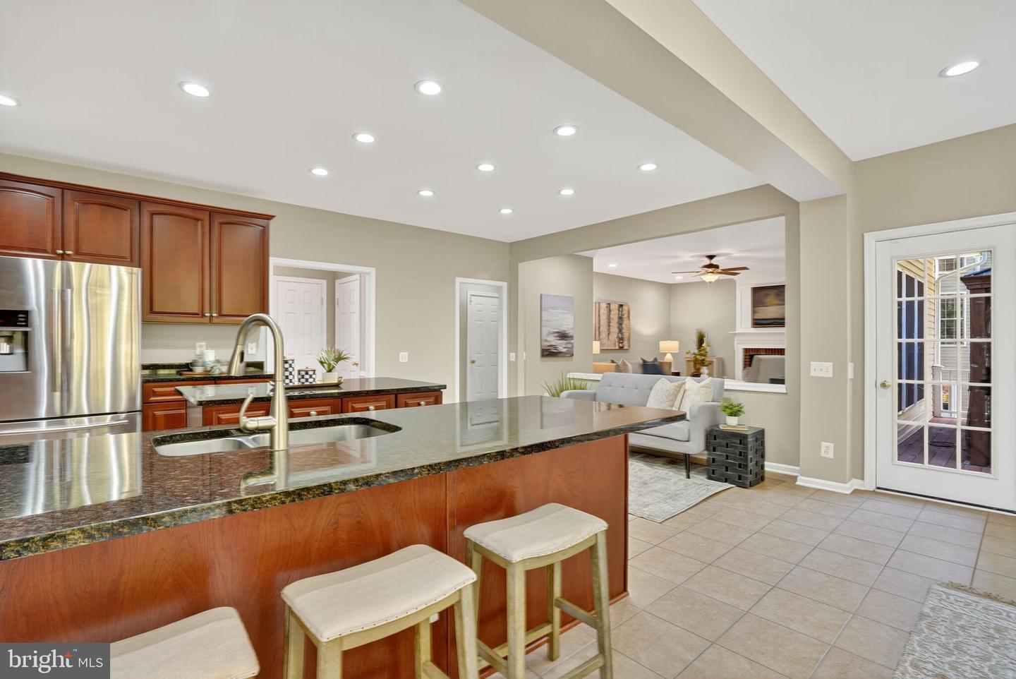 8846 WESTERN HEMLOCK WAY, LORTON, Virginia 22079, 4 Bedrooms Bedrooms, ,2 BathroomsBathrooms,Residential,For sale,8846 WESTERN HEMLOCK WAY,VAFX2277210 MLS # VAFX2277210