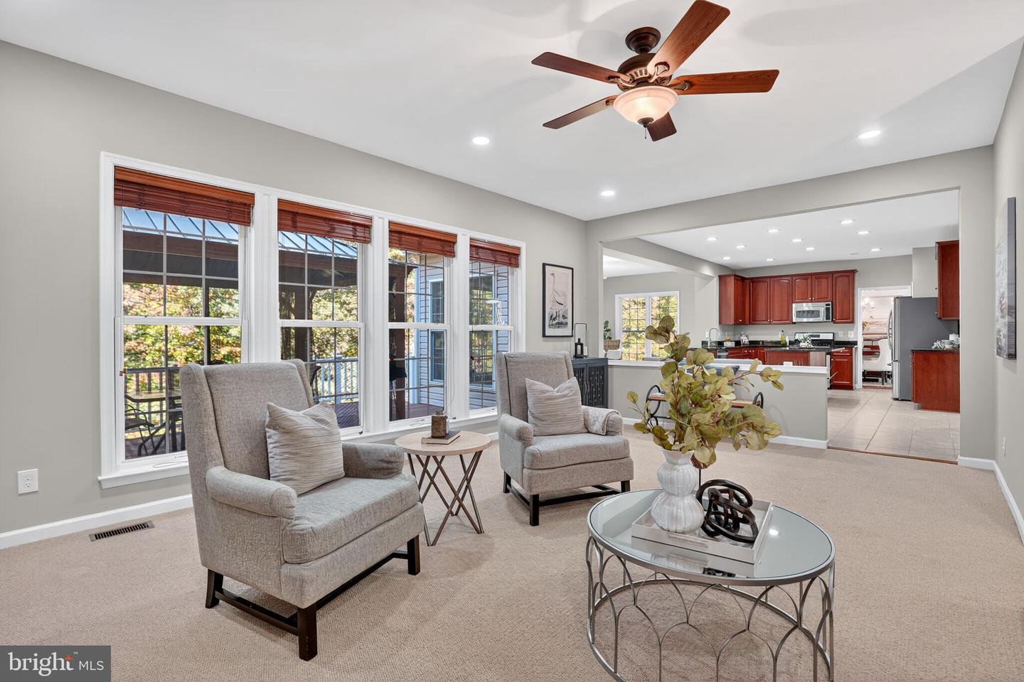 8846 WESTERN HEMLOCK WAY, LORTON, Virginia 22079, 4 Bedrooms Bedrooms, ,2 BathroomsBathrooms,Residential,For sale,8846 WESTERN HEMLOCK WAY,VAFX2277210 MLS # VAFX2277210