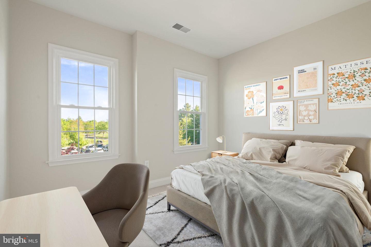 43781 APACHE WELLS TER, LEESBURG, Virginia 20176, 3 Bedrooms Bedrooms, 6 Rooms Rooms,2 BathroomsBathrooms,Residential,For sale,43781 APACHE WELLS TER,VALO2110326 MLS # VALO2110326