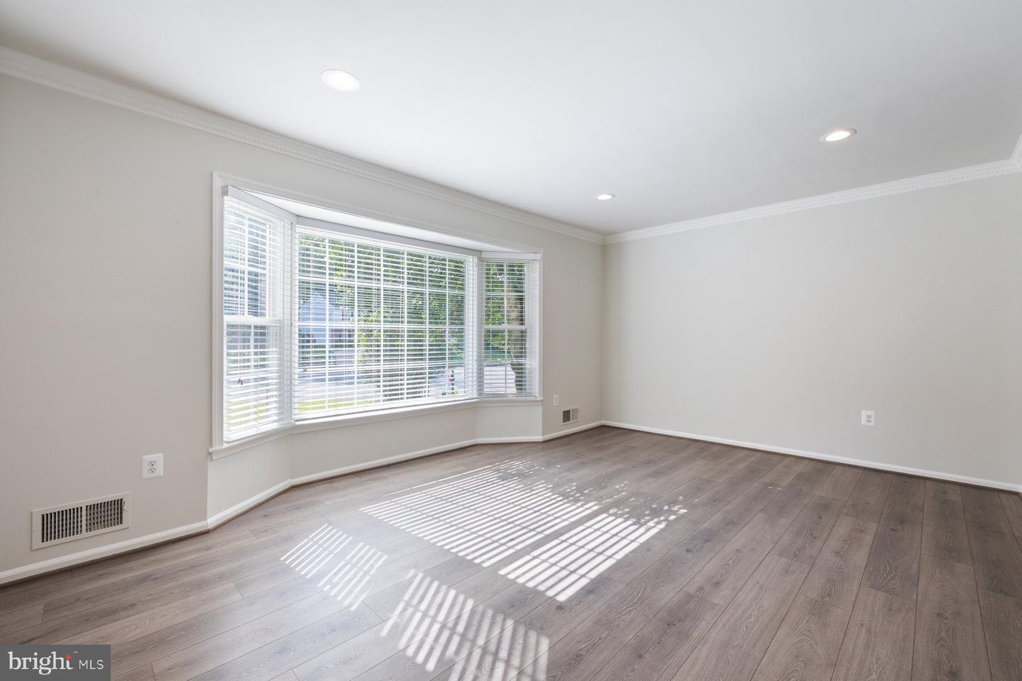 9368 TOVITO DR, FAIRFAX, Virginia 22031, 4 Bedrooms Bedrooms, ,3 BathroomsBathrooms,Residential,For sale,9368 TOVITO DR,VAFX2277222 MLS # VAFX2277222