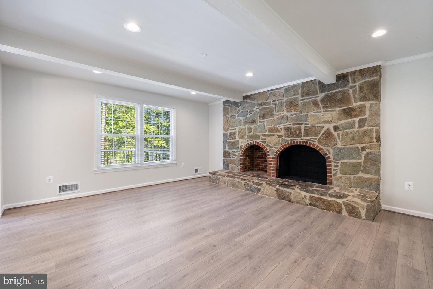 9368 TOVITO DR, FAIRFAX, Virginia 22031, 4 Bedrooms Bedrooms, ,3 BathroomsBathrooms,Residential,For sale,9368 TOVITO DR,VAFX2277222 MLS # VAFX2277222