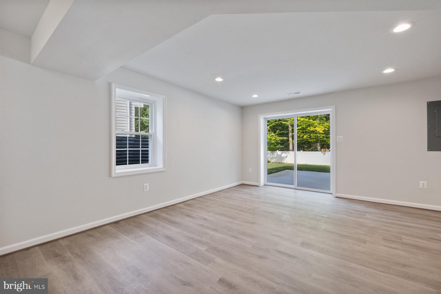 9368 TOVITO DR, FAIRFAX, Virginia 22031, 4 Bedrooms Bedrooms, ,3 BathroomsBathrooms,Residential,For sale,9368 TOVITO DR,VAFX2277222 MLS # VAFX2277222