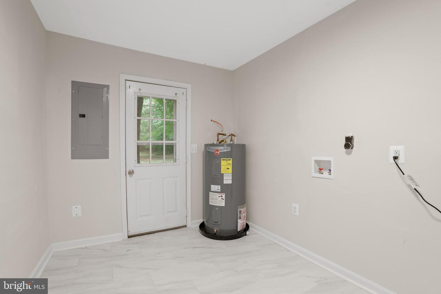 1003 CEDAR HILL RD, COLONIAL BEACH, Virginia 22443, 3 Bedrooms Bedrooms, ,2 BathroomsBathrooms,Residential,For sale,1003 CEDAR HILL RD,VAWE2010050 MLS # VAWE2010050 1003 CEDAR HILL RD, COLONIAL BEACH, Virginia 22443, 3 Bedrooms Bedrooms, ,2 BathroomsBathrooms,Residential,For sale,1003 CEDAR HILL RD,VAWE2010050 MLS # VAWE2010050