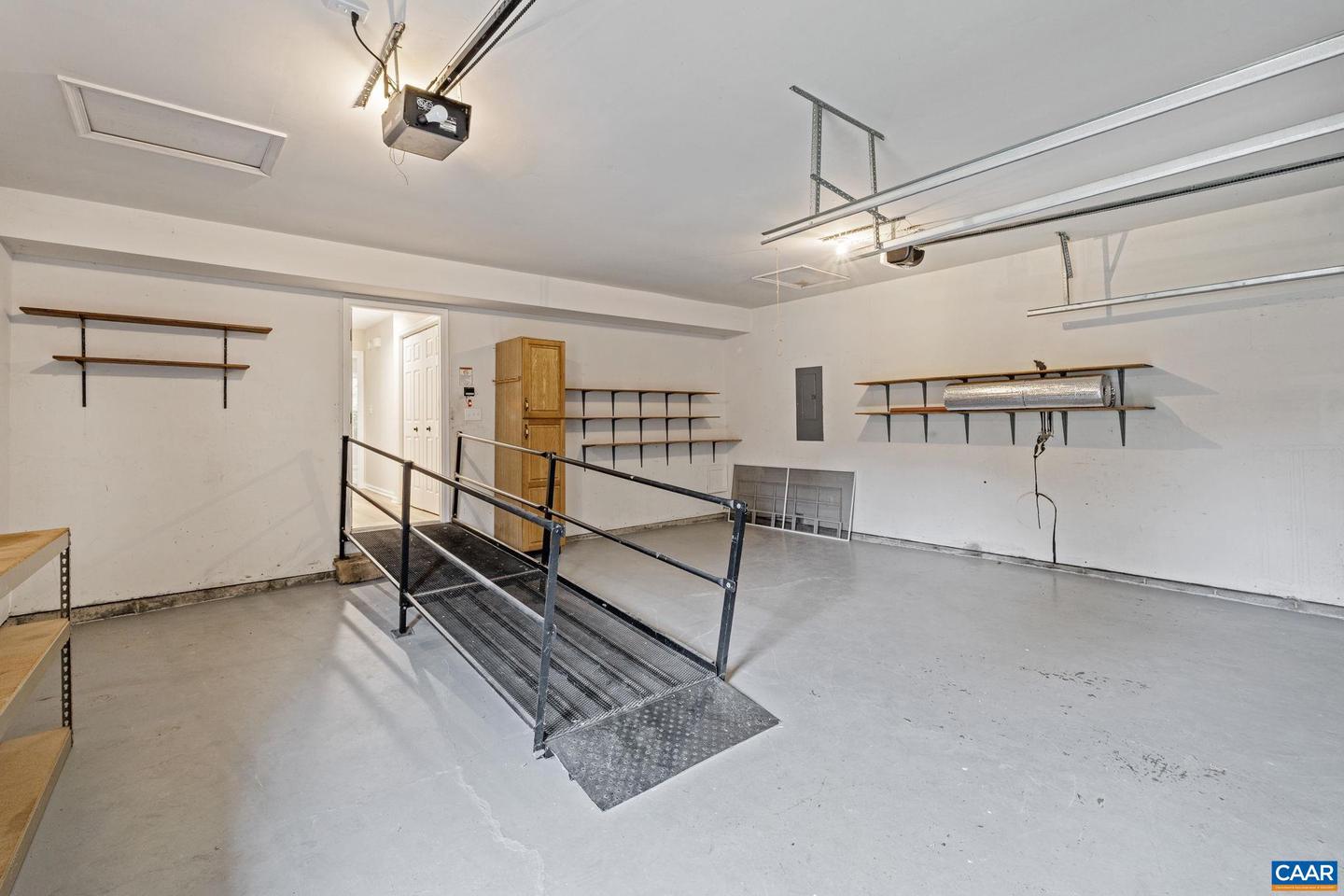 2040 WHISPERING WOODS DR, CHARLOTTESVILLE, Virginia 22911, 4 Bedrooms Bedrooms, ,2 BathroomsBathrooms,Residential,For sale,2040 WHISPERING WOODS DR,670615 MLS # 670615