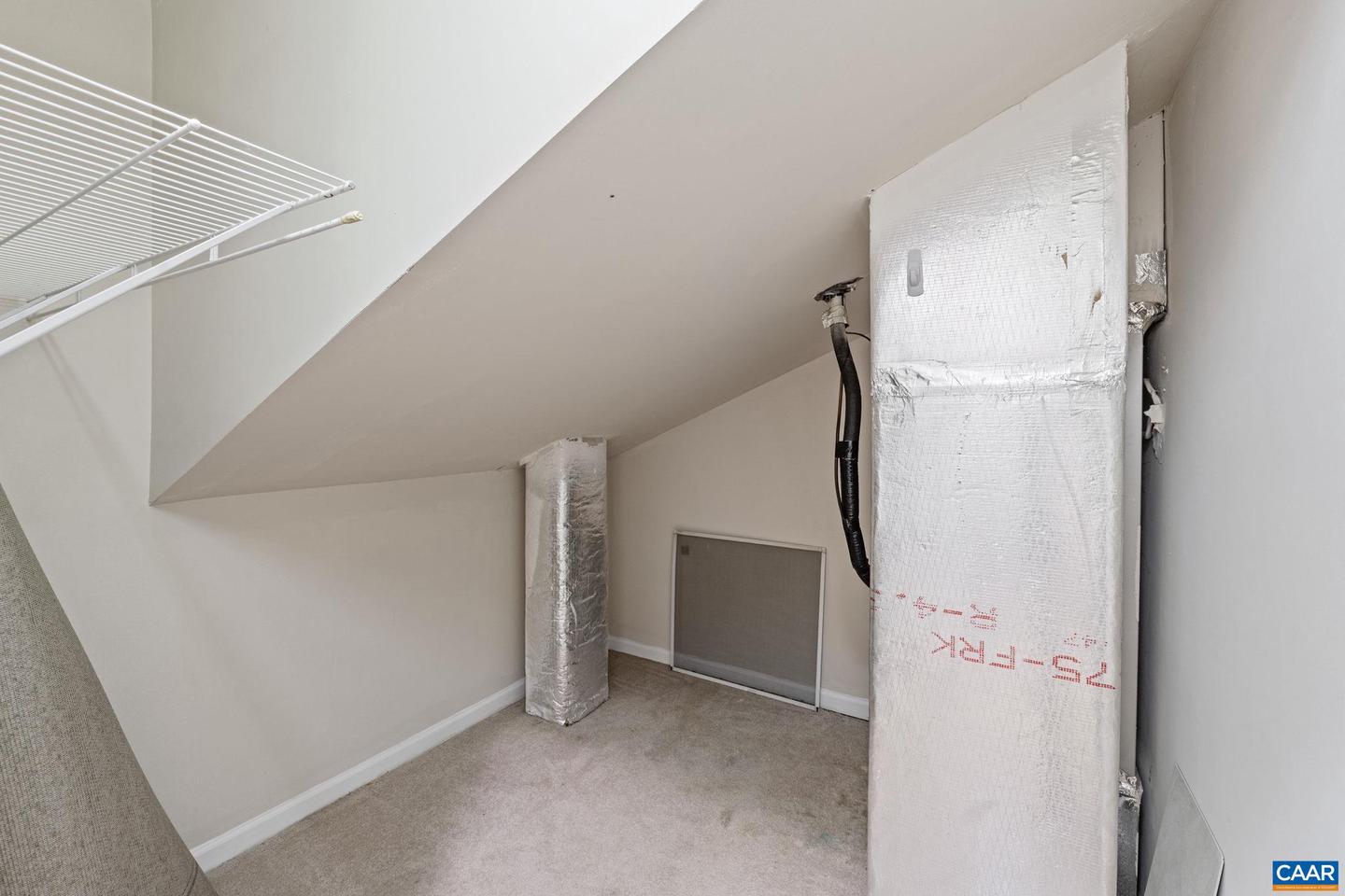 2040 WHISPERING WOODS DR, CHARLOTTESVILLE, Virginia 22911, 4 Bedrooms Bedrooms, ,2 BathroomsBathrooms,Residential,For sale,2040 WHISPERING WOODS DR,670615 MLS # 670615