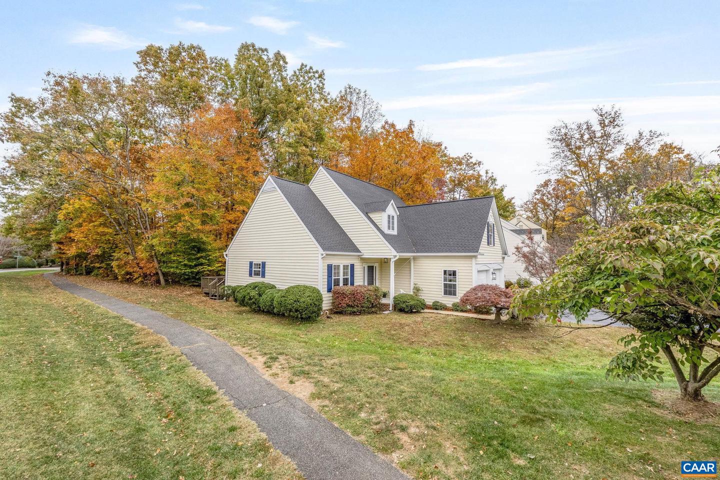 2040 WHISPERING WOODS DR, CHARLOTTESVILLE, Virginia 22911, 4 Bedrooms Bedrooms, ,2 BathroomsBathrooms,Residential,For sale,2040 WHISPERING WOODS DR,670615 MLS # 670615