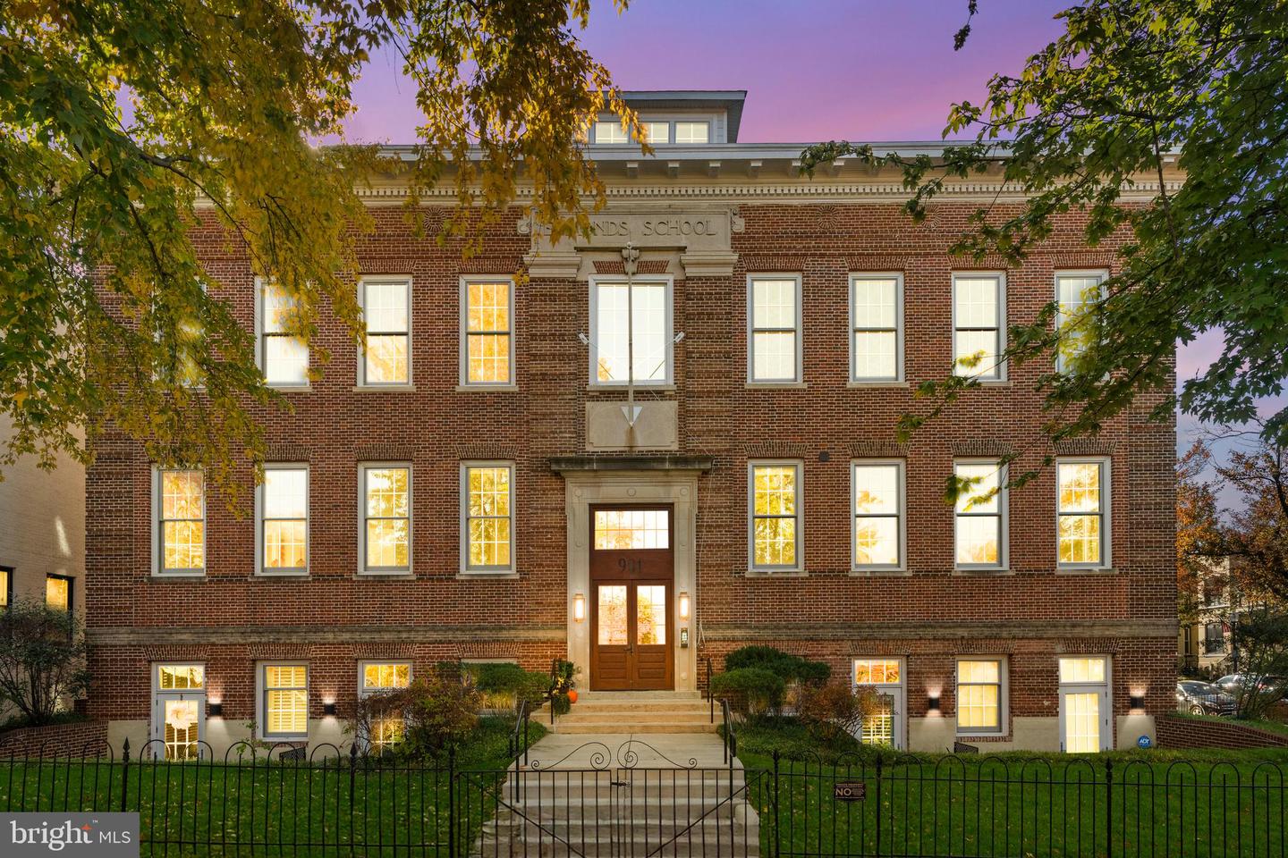 901 D ST NE #3, WASHINGTON, District Of Columbia 20002, 1 Bedroom Bedrooms, ,1 BathroomBathrooms,Residential,For sale,901 D ST NE #3,DCDC2229978 MLS # DCDC2229978