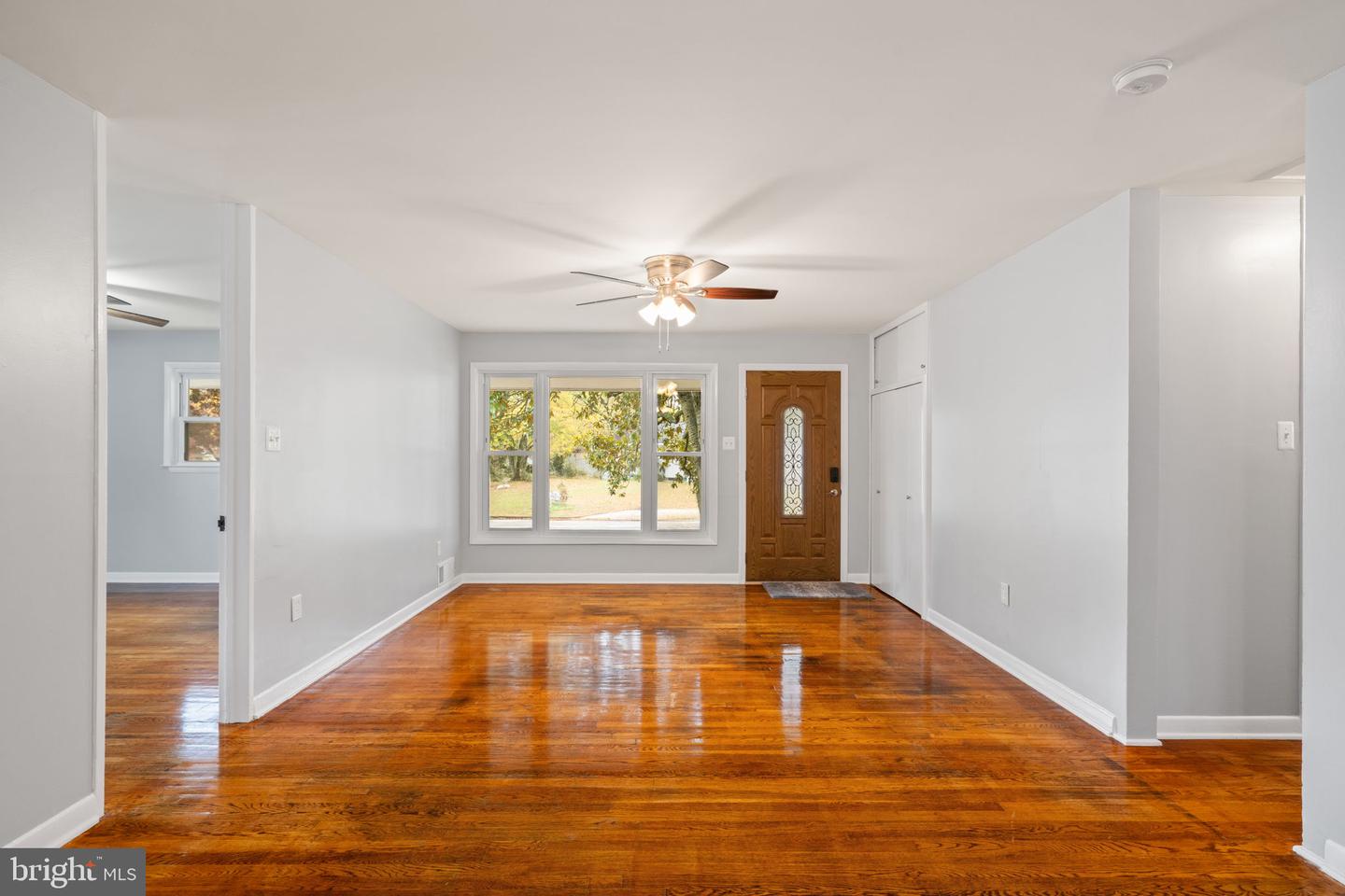 904 HOPTON RD, WOODBRIDGE, Virginia 22191, 3 Bedrooms Bedrooms, ,2 BathroomsBathrooms,Residential,For sale,904 HOPTON RD,VAPW2107122 MLS # VAPW2107122