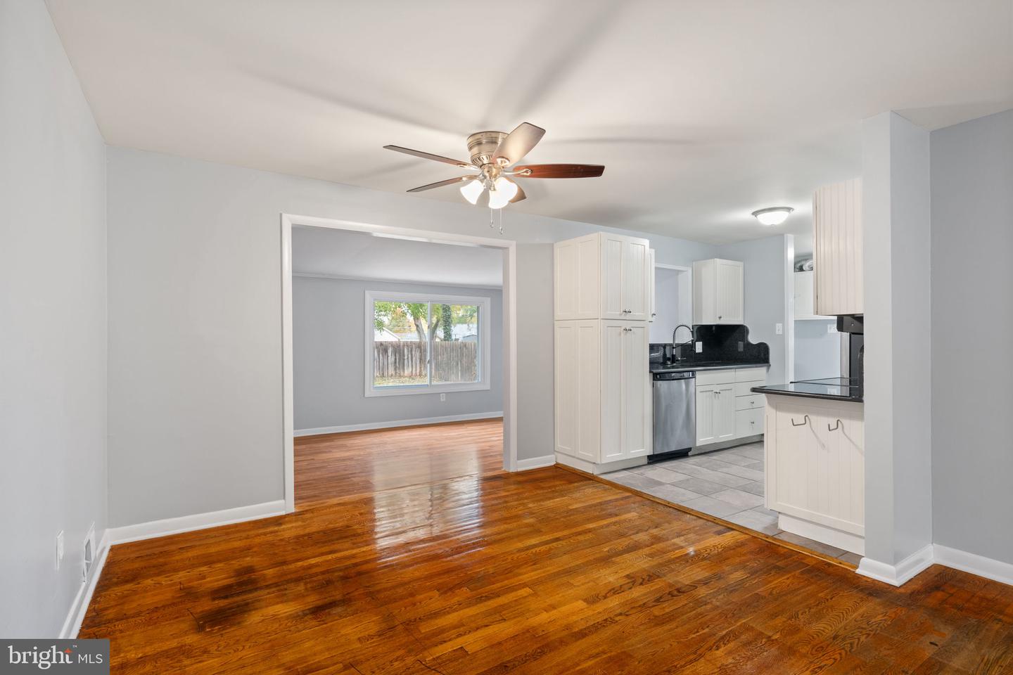 904 HOPTON RD, WOODBRIDGE, Virginia 22191, 3 Bedrooms Bedrooms, ,2 BathroomsBathrooms,Residential,For sale,904 HOPTON RD,VAPW2107122 MLS # VAPW2107122