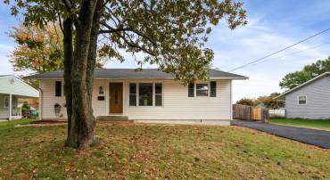 904 HOPTON RD, WOODBRIDGE, Virginia 22191, 3 Bedrooms Bedrooms, ,2 BathroomsBathrooms,Residential,For sale,904 HOPTON RD,VAPW2107122 MLS # VAPW2107122