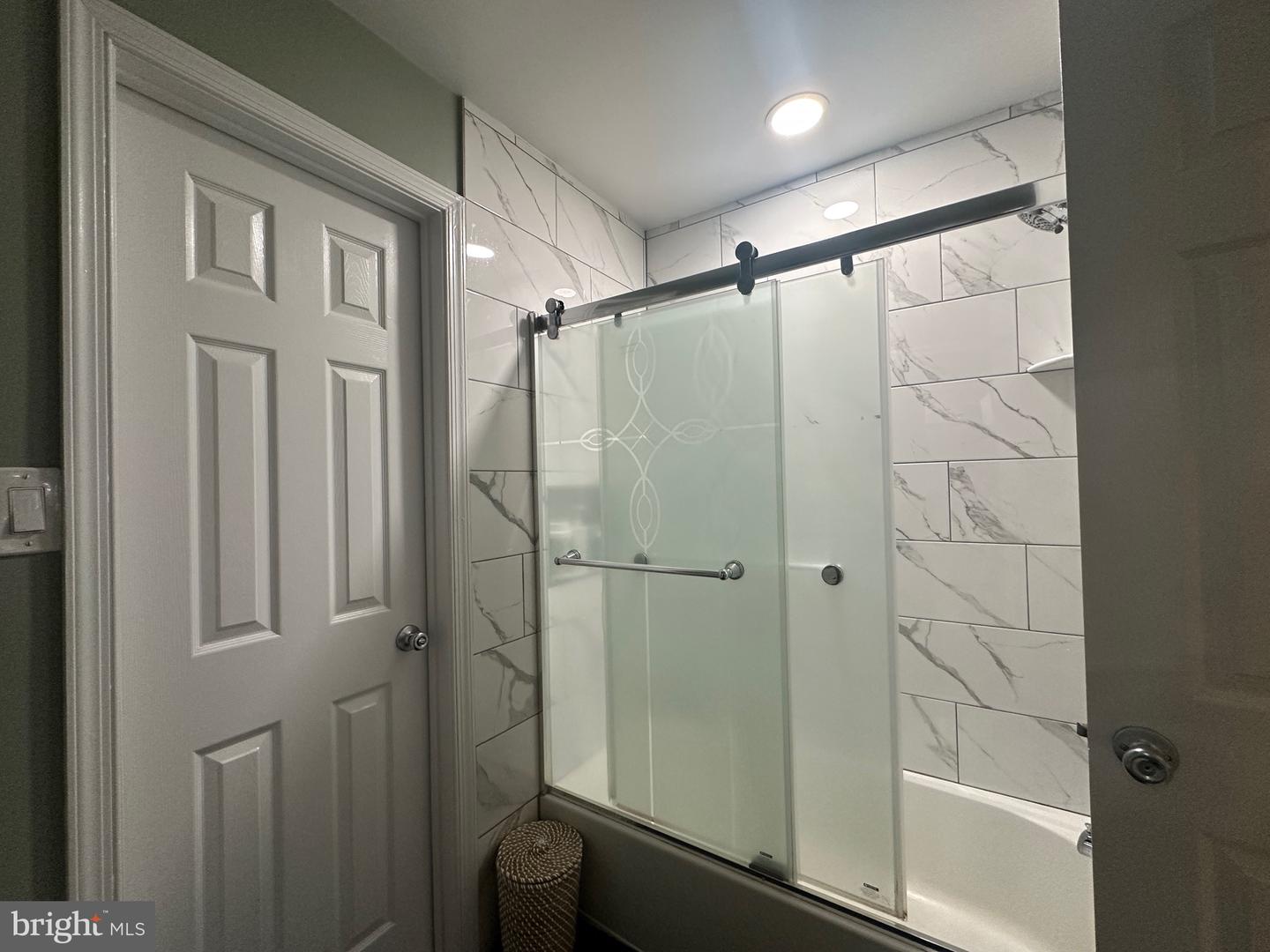 12232 NUTMEG CT, WOODBRIDGE, Virginia 22192, 3 Bedrooms Bedrooms, ,2 BathroomsBathrooms,Residential,For sale,12232 NUTMEG CT,VAPW2107126 MLS # VAPW2107126