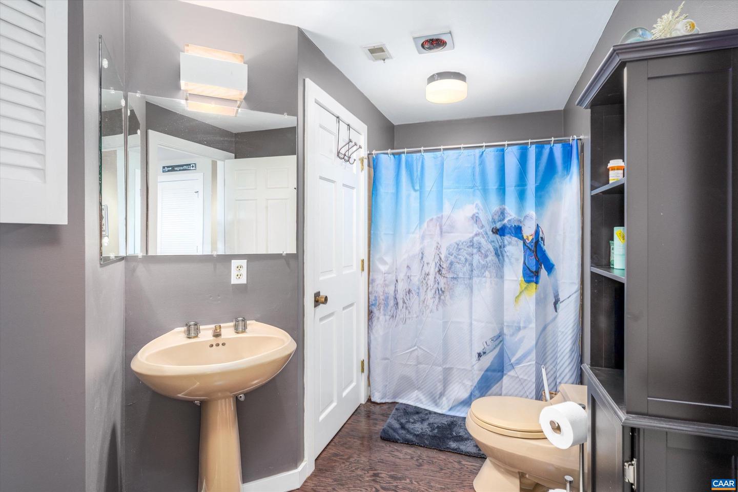 907 DIAMOND HILL CONDOS, WINTERGREEN RESORT, Virginia 22967, 2 Bedrooms Bedrooms, ,2 BathroomsBathrooms,Residential,For sale,907 DIAMOND HILL CONDOS,670624 MLS # 670624 907 DIAMOND HILL CONDOS, WINTERGREEN RESORT, Virginia 22967, 2 Bedrooms Bedrooms, ,2 BathroomsBathrooms,Residential,For sale,907 DIAMOND HILL CONDOS,670624 MLS # 670624