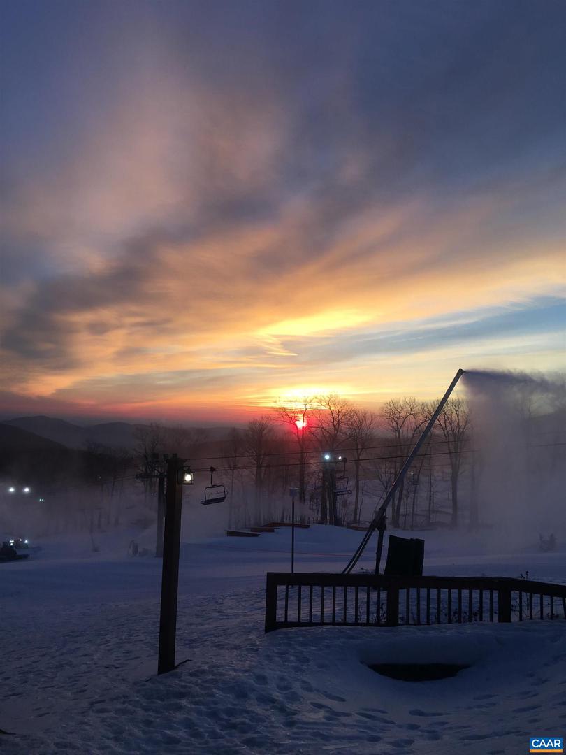 907 DIAMOND HILL CONDOS, WINTERGREEN RESORT, Virginia 22967, 2 Bedrooms Bedrooms, ,2 BathroomsBathrooms,Residential,For sale,907 DIAMOND HILL CONDOS,670624 MLS # 670624 907 DIAMOND HILL CONDOS, WINTERGREEN RESORT, Virginia 22967, 2 Bedrooms Bedrooms, ,2 BathroomsBathrooms,Residential,For sale,907 DIAMOND HILL CONDOS,670624 MLS # 670624