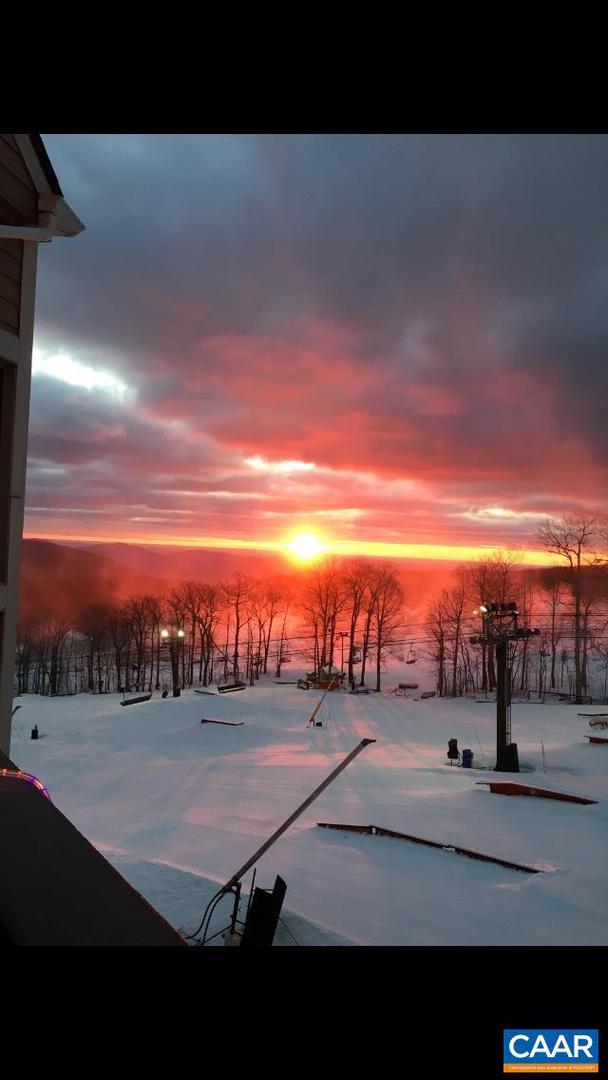 907 DIAMOND HILL CONDOS, WINTERGREEN RESORT, Virginia 22967, 2 Bedrooms Bedrooms, ,2 BathroomsBathrooms,Residential,For sale,907 DIAMOND HILL CONDOS,670624 MLS # 670624 907 DIAMOND HILL CONDOS, WINTERGREEN RESORT, Virginia 22967, 2 Bedrooms Bedrooms, ,2 BathroomsBathrooms,Residential,For sale,907 DIAMOND HILL CONDOS,670624 MLS # 670624