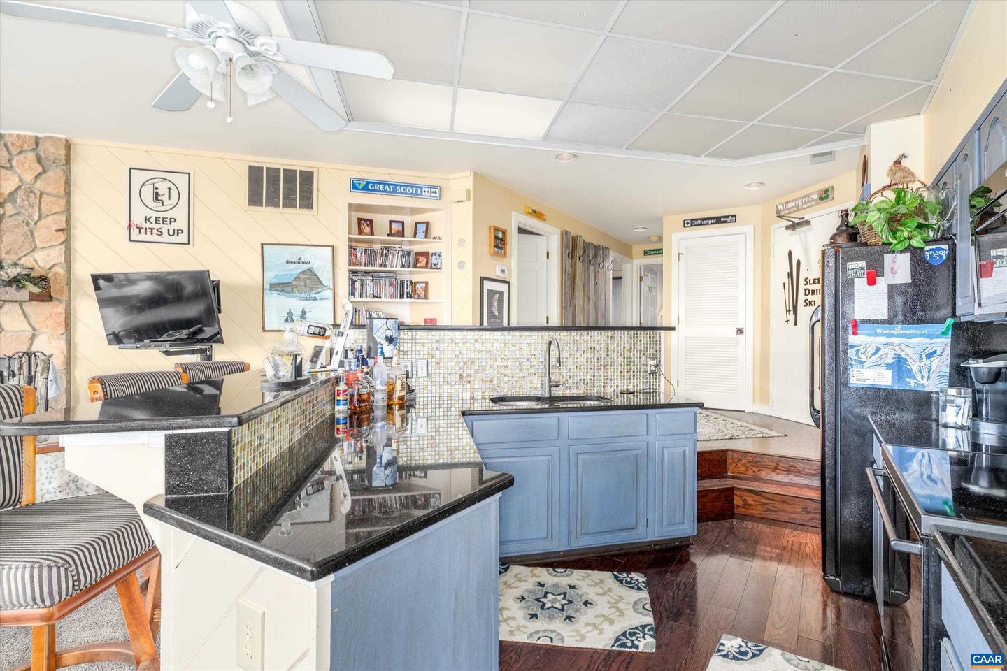 907 DIAMOND HILL CONDOS, WINTERGREEN RESORT, Virginia 22967, 2 Bedrooms Bedrooms, ,2 BathroomsBathrooms,Residential,For sale,907 DIAMOND HILL CONDOS,670624 MLS # 670624 907 DIAMOND HILL CONDOS, WINTERGREEN RESORT, Virginia 22967, 2 Bedrooms Bedrooms, ,2 BathroomsBathrooms,Residential,For sale,907 DIAMOND HILL CONDOS,670624 MLS # 670624