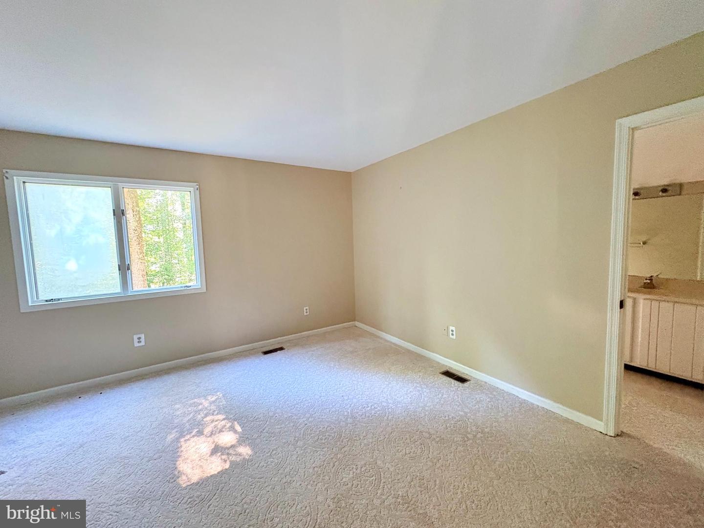 8911 MILLWOOD DR, SPOTSYLVANIA, Virginia 22551, 5 Bedrooms Bedrooms, ,4 BathroomsBathrooms,Residential,For sale,8911 MILLWOOD DR,VASP2037380 MLS # VASP2037380