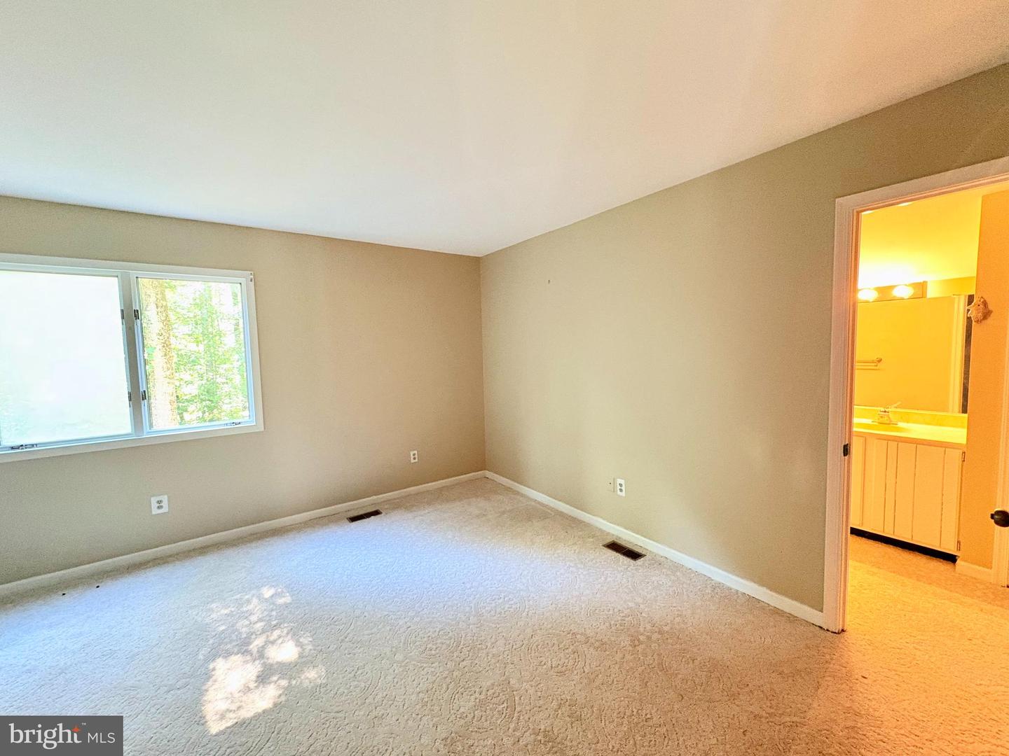 8911 MILLWOOD DR, SPOTSYLVANIA, Virginia 22551, 5 Bedrooms Bedrooms, ,4 BathroomsBathrooms,Residential,For sale,8911 MILLWOOD DR,VASP2037380 MLS # VASP2037380