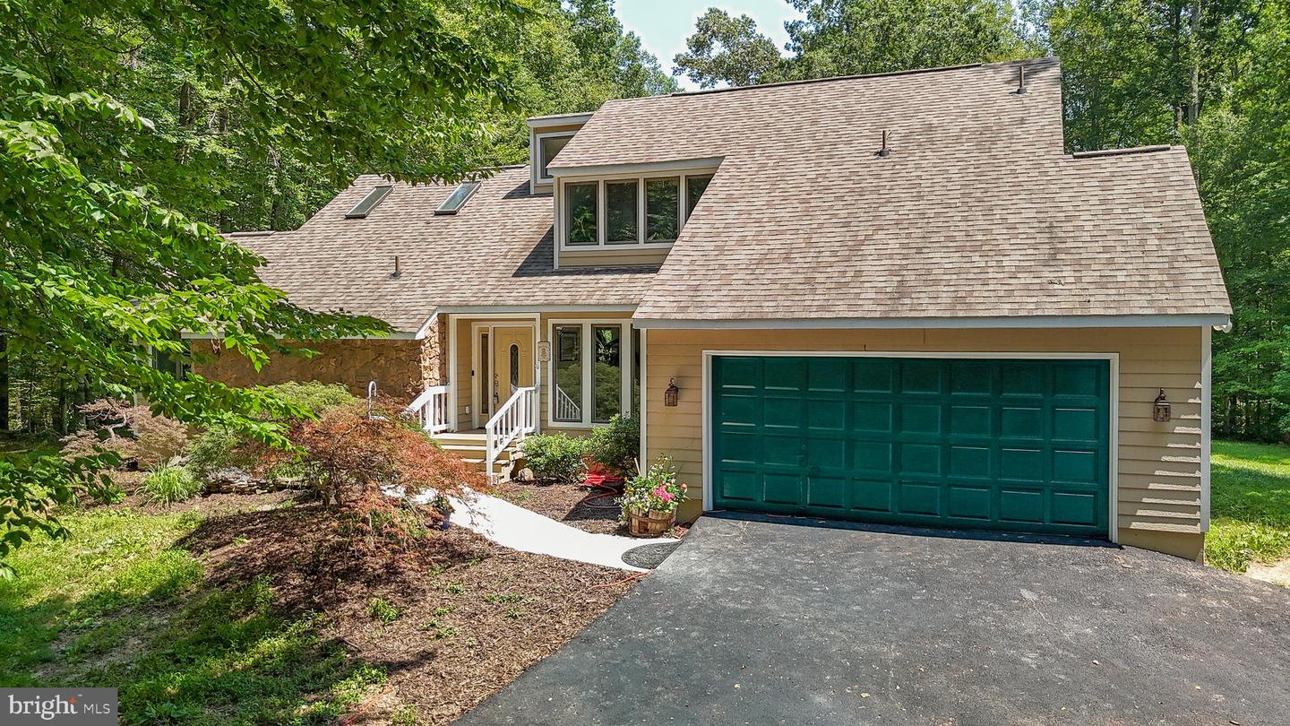 8911 MILLWOOD DR, SPOTSYLVANIA, Virginia 22551, 5 Bedrooms Bedrooms, ,4 BathroomsBathrooms,Residential,For sale,8911 MILLWOOD DR,VASP2037380 MLS # VASP2037380