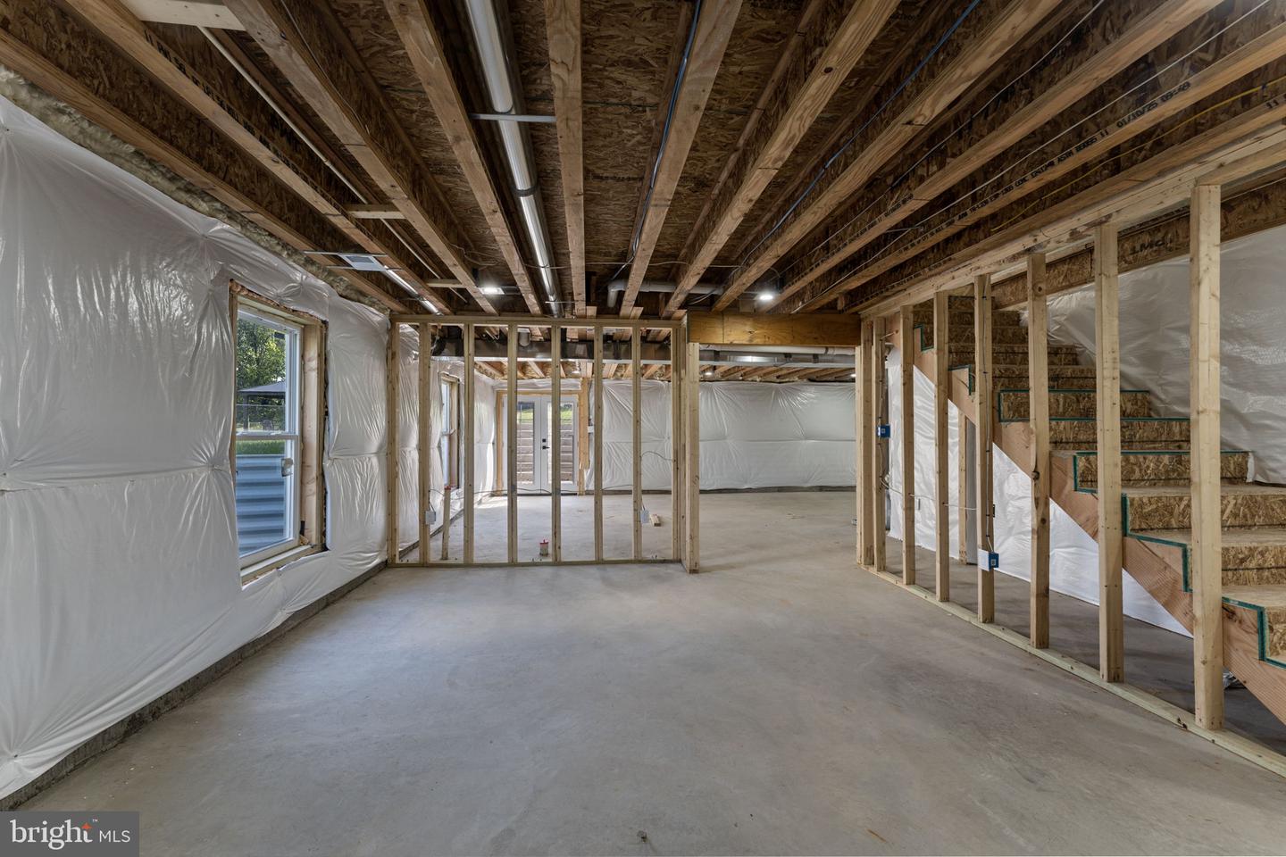 8111 OAK ST, MANASSAS, Virginia 20111, 4 Bedrooms Bedrooms, 4 Rooms Rooms,3 BathroomsBathrooms,Residential,For sale,8111 OAK ST,VAPW2107084 MLS # VAPW2107084