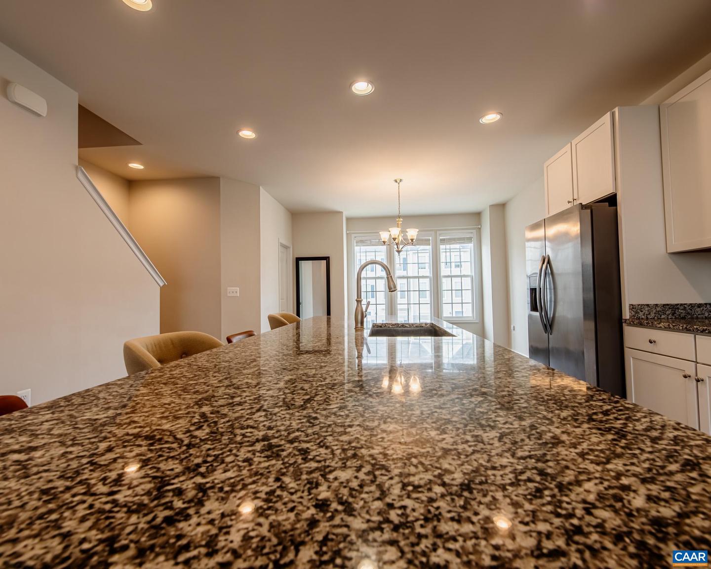 236 WILLOWSHIRE CT, WAYNESBORO, Virginia 22980, 3 Bedrooms Bedrooms, ,2 BathroomsBathrooms,Residential,For sale,236 WILLOWSHIRE CT,670611 MLS # 670611