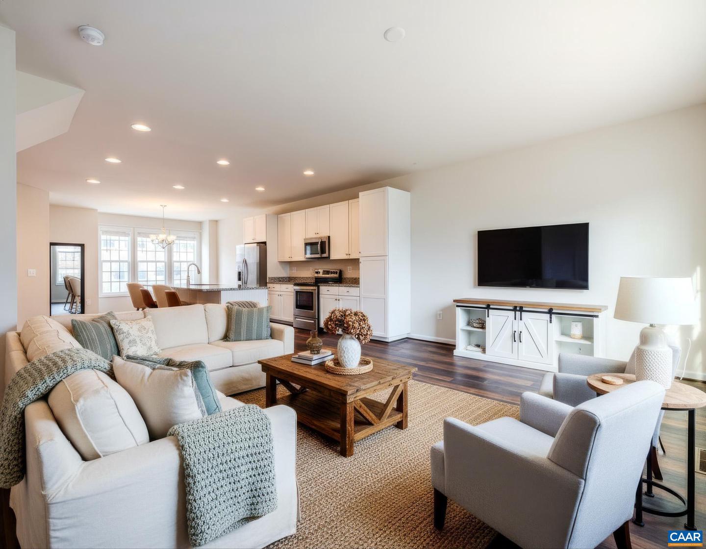 236 WILLOWSHIRE CT, WAYNESBORO, Virginia 22980, 3 Bedrooms Bedrooms, ,2 BathroomsBathrooms,Residential,For sale,236 WILLOWSHIRE CT,670611 MLS # 670611