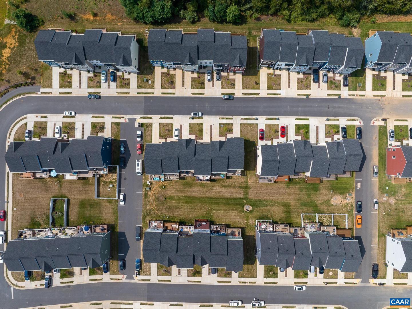 236 WILLOWSHIRE CT, WAYNESBORO, Virginia 22980, 3 Bedrooms Bedrooms, ,2 BathroomsBathrooms,Residential,For sale,236 WILLOWSHIRE CT,670611 MLS # 670611