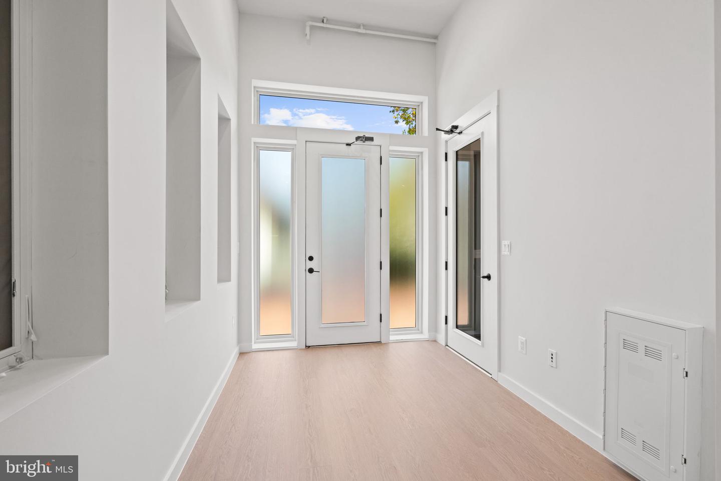 733 8TH ST SE #101, WASHINGTON, District Of Columbia 20003, ,Land,For sale,733 8TH ST SE #101,DCDC2230006 MLS # DCDC2230006