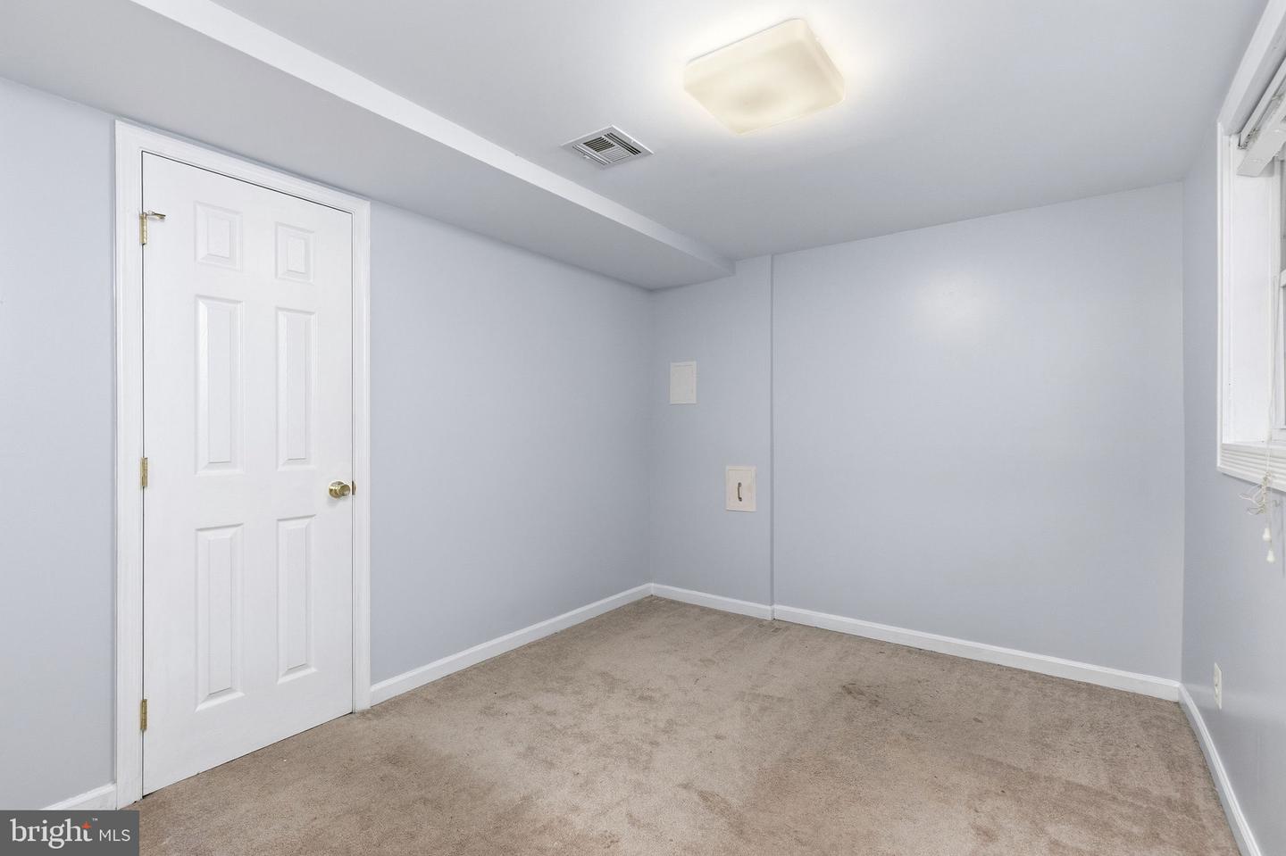 14504 FULLERTON RD, WOODBRIDGE, Virginia 22193, 5 Bedrooms Bedrooms, ,3 BathroomsBathrooms,Residential,For sale,14504 FULLERTON RD,VAPW2107096 MLS # VAPW2107096