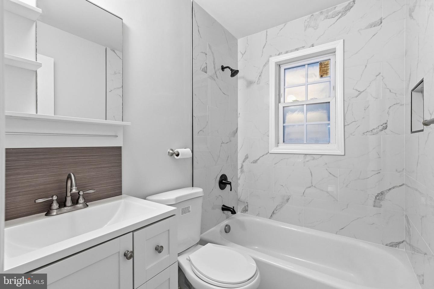 14504 FULLERTON RD, WOODBRIDGE, Virginia 22193, 5 Bedrooms Bedrooms, ,3 BathroomsBathrooms,Residential,For sale,14504 FULLERTON RD,VAPW2107096 MLS # VAPW2107096