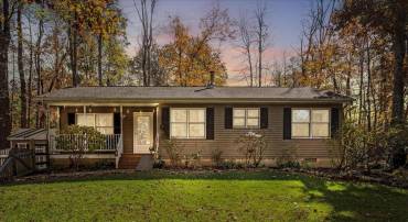 157 WOODTHRUSH WAY, LINDEN, Virginia 22642, 3 Bedrooms Bedrooms, 8 Rooms Rooms,2 BathroomsBathrooms,Residential,For sale,157 WOODTHRUSH WAY,VAWR2012688 MLS # VAWR2012688