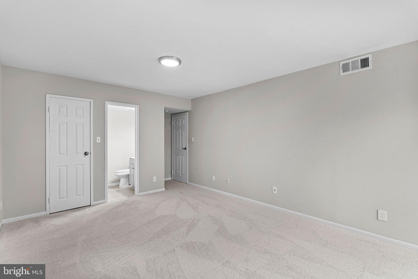 11808 BRETON CT #12C, RESTON, Virginia 20191, 2 Bedrooms Bedrooms, 4 Rooms Rooms,1 BathroomBathrooms,Residential,For sale,11808 BRETON CT #12C,VAFX2277236 MLS # VAFX2277236