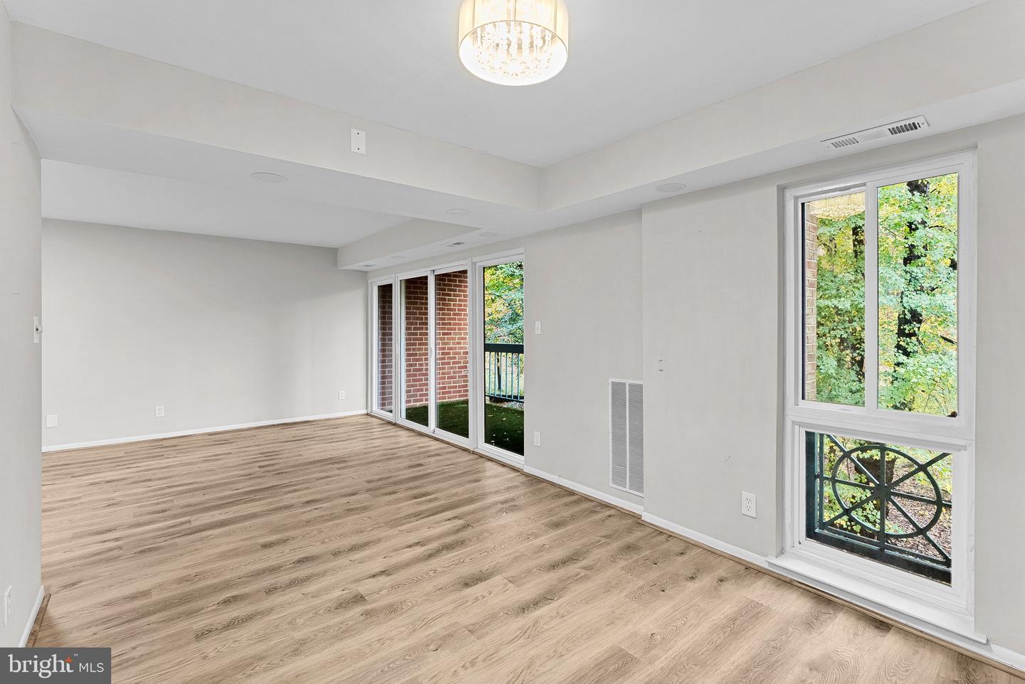 11808 BRETON CT #12C, RESTON, Virginia 20191, 2 Bedrooms Bedrooms, 4 Rooms Rooms,1 BathroomBathrooms,Residential,For sale,11808 BRETON CT #12C,VAFX2277236 MLS # VAFX2277236