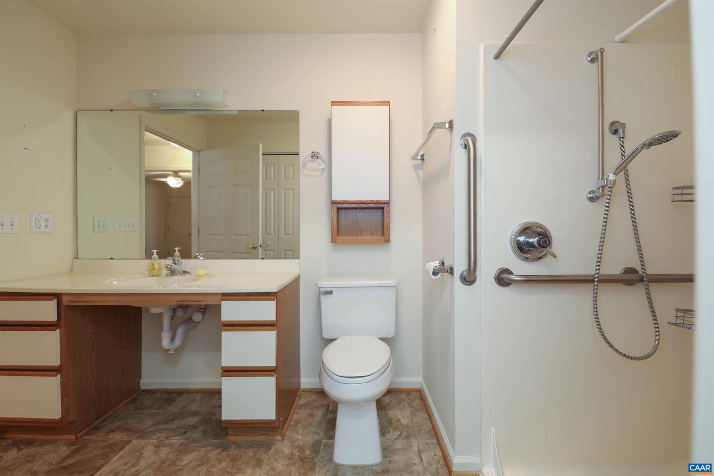 1422 LILAC CT, CHARLOTTESVILLE, Virginia 22901, 2 Bedrooms Bedrooms, ,1 BathroomBathrooms,Residential,For sale,1422 LILAC CT,670614 MLS # 670614