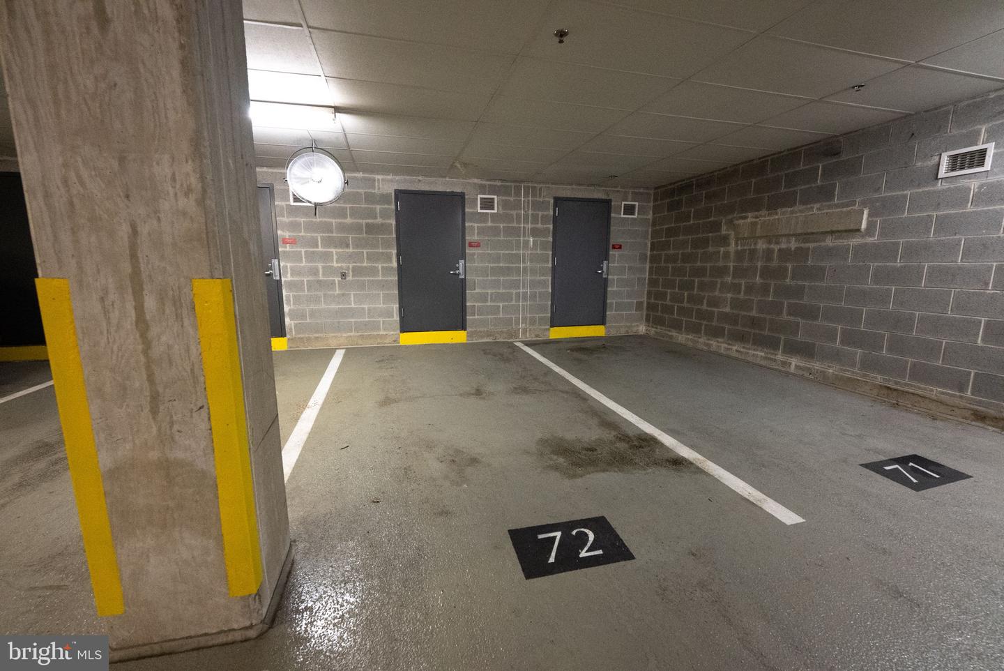 2120 VERMONT AVE NW #411, WASHINGTON, District Of Columbia 20001, 1 Bedroom Bedrooms, ,1 BathroomBathrooms,Residential,For sale,2120 VERMONT AVE NW #411,DCDC2229966 MLS # DCDC2229966