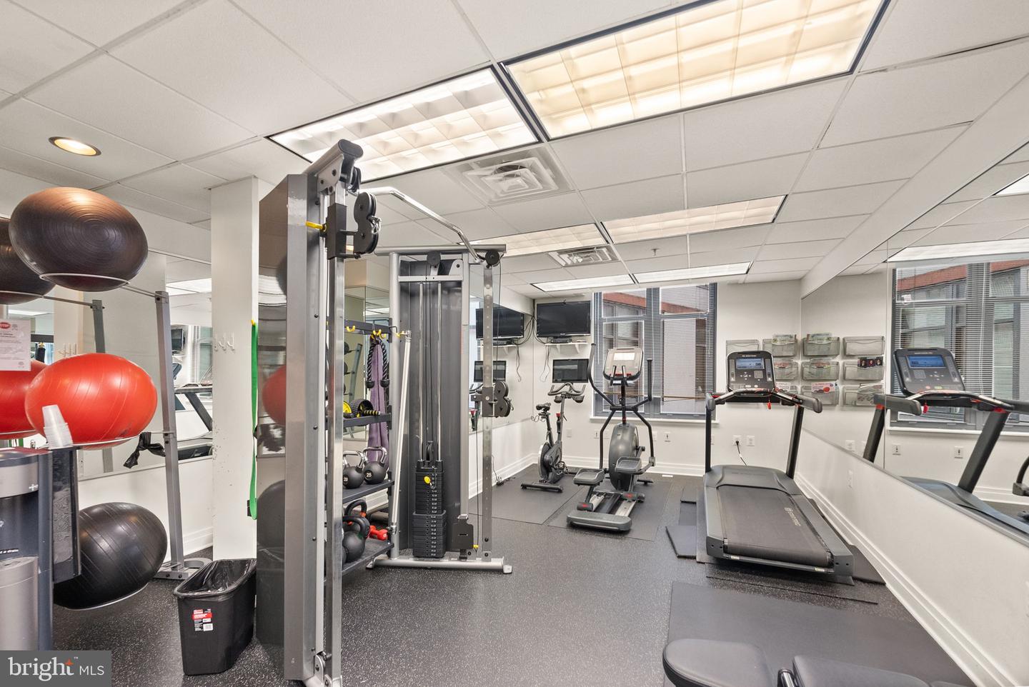 2120 VERMONT AVE NW #411, WASHINGTON, District Of Columbia 20001, 1 Bedroom Bedrooms, ,1 BathroomBathrooms,Residential,For sale,2120 VERMONT AVE NW #411,DCDC2229966 MLS # DCDC2229966