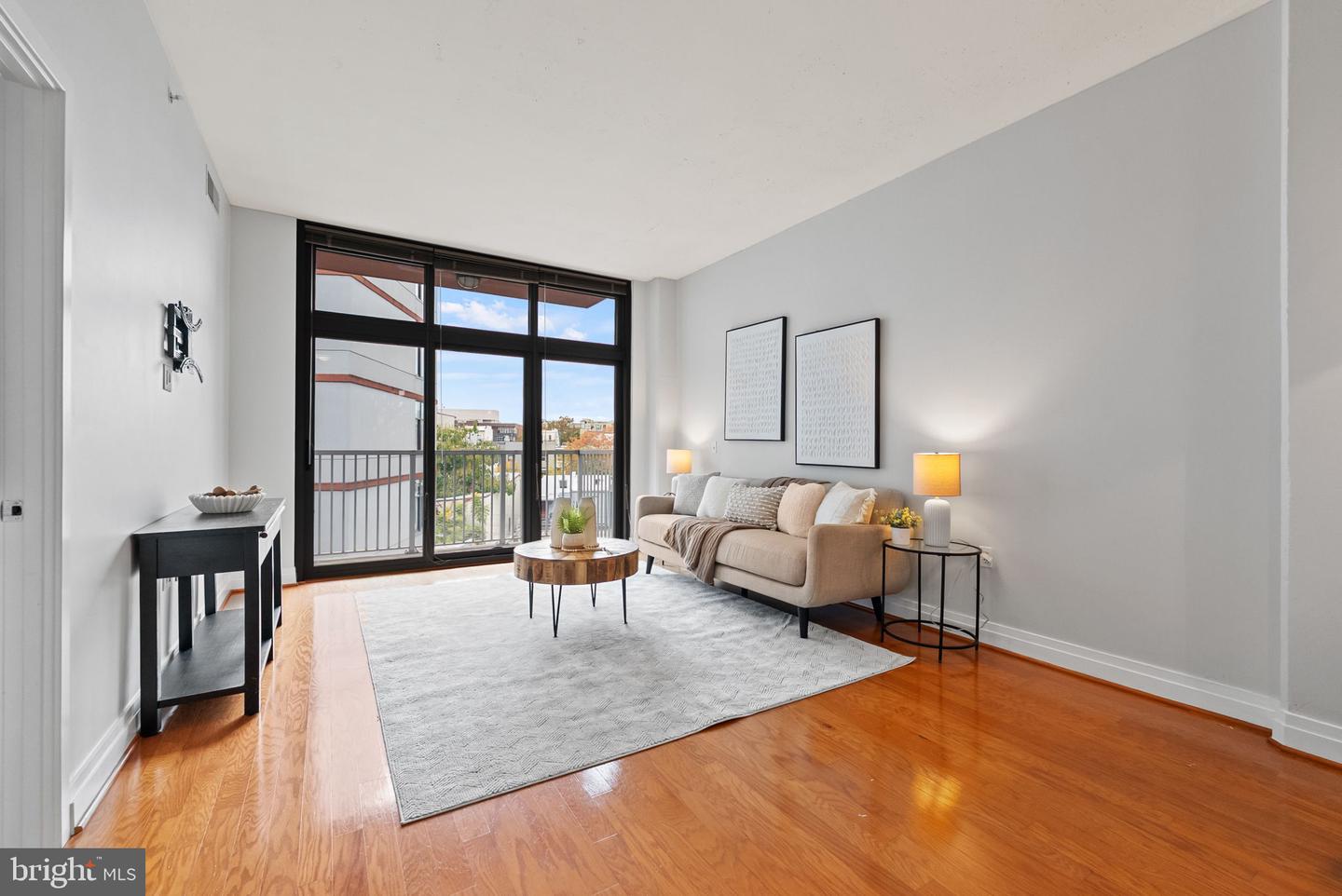 2120 VERMONT AVE NW #411, WASHINGTON, District Of Columbia 20001, 1 Bedroom Bedrooms, ,1 BathroomBathrooms,Residential,For sale,2120 VERMONT AVE NW #411,DCDC2229966 MLS # DCDC2229966