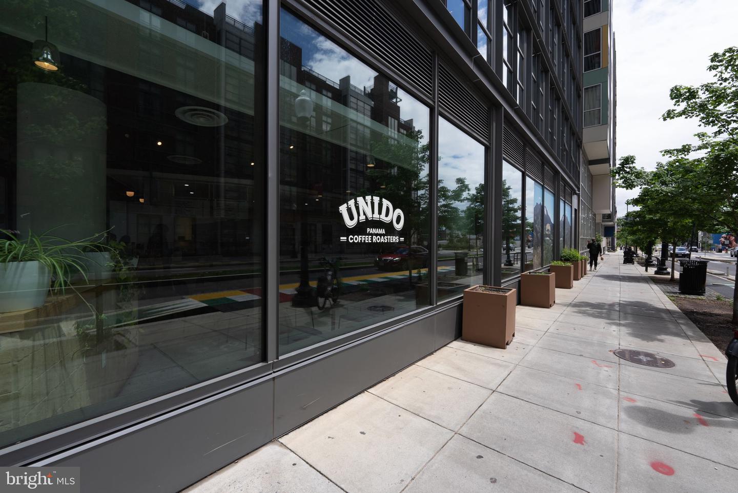 2120 VERMONT AVE NW #411, WASHINGTON, District Of Columbia 20001, 1 Bedroom Bedrooms, ,1 BathroomBathrooms,Residential,For sale,2120 VERMONT AVE NW #411,DCDC2229966 MLS # DCDC2229966