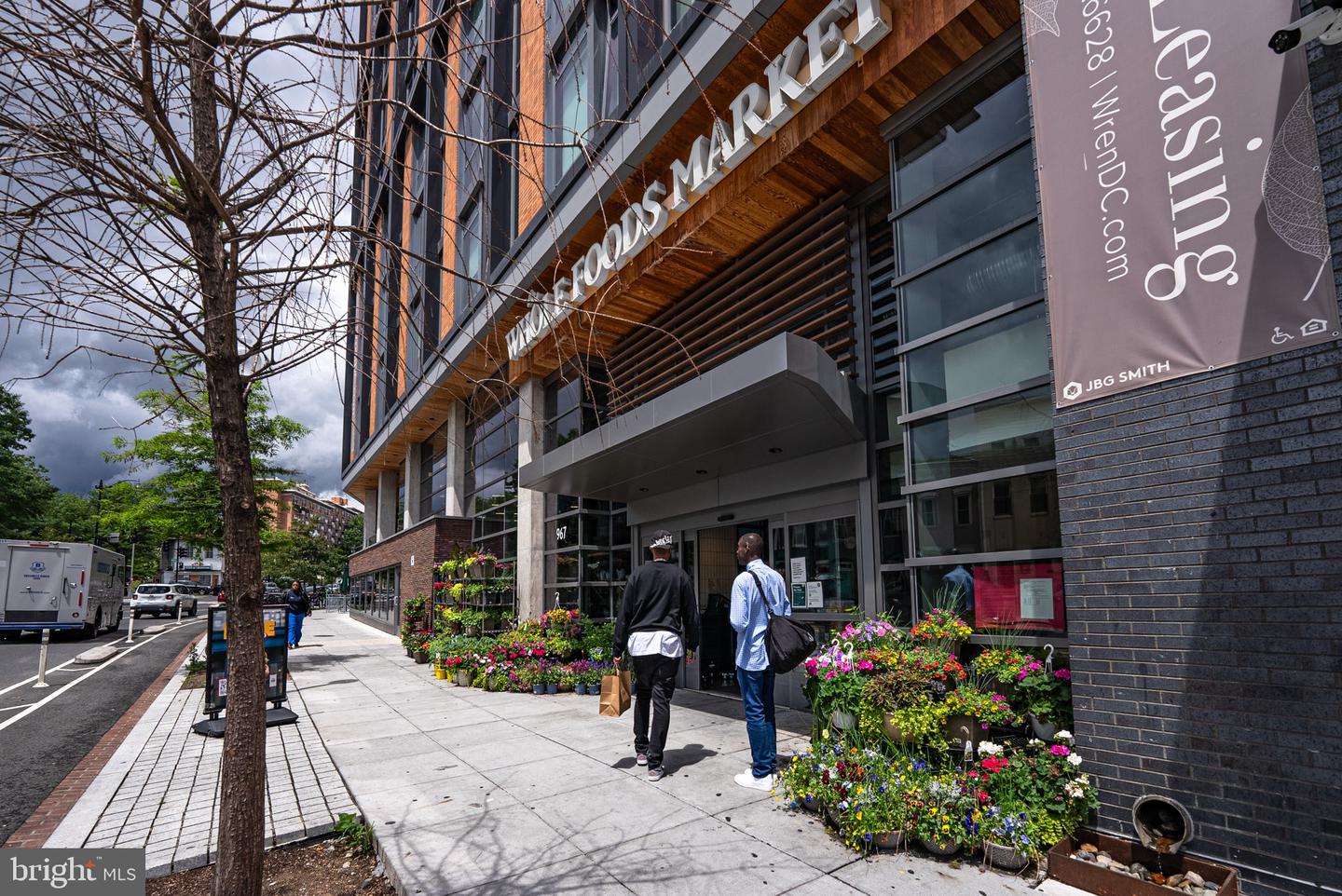 2120 VERMONT AVE NW #411, WASHINGTON, District Of Columbia 20001, 1 Bedroom Bedrooms, ,1 BathroomBathrooms,Residential,For sale,2120 VERMONT AVE NW #411,DCDC2229966 MLS # DCDC2229966